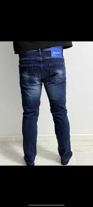 Blugi Dsquared noi