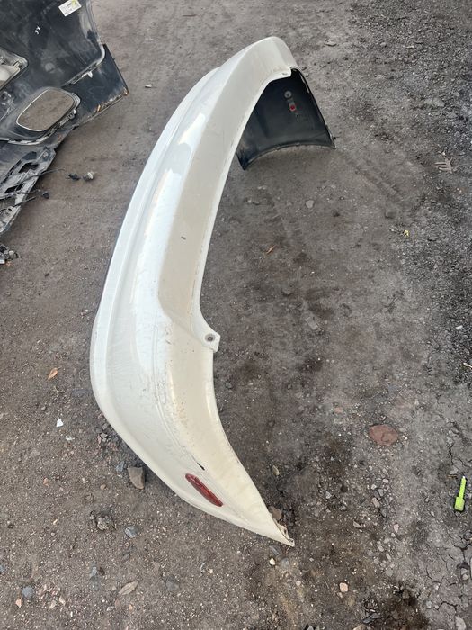 Задний бампер Lexus RX300 оригинал