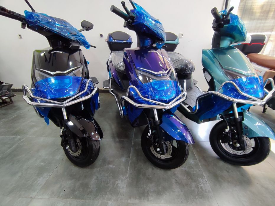 Сотилади Электро-Скутер .  SAIGE.