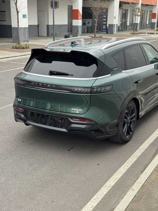 Voyah Free Hybrid 318km 4WD pod zakaz