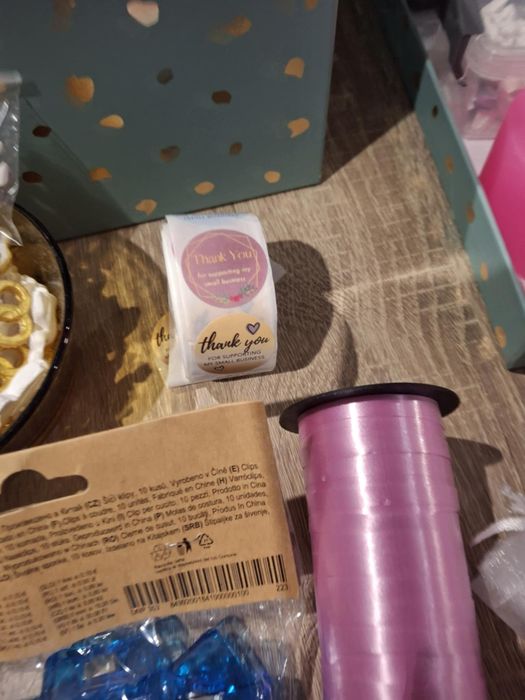 Разпродавам гипсови материали и отливки