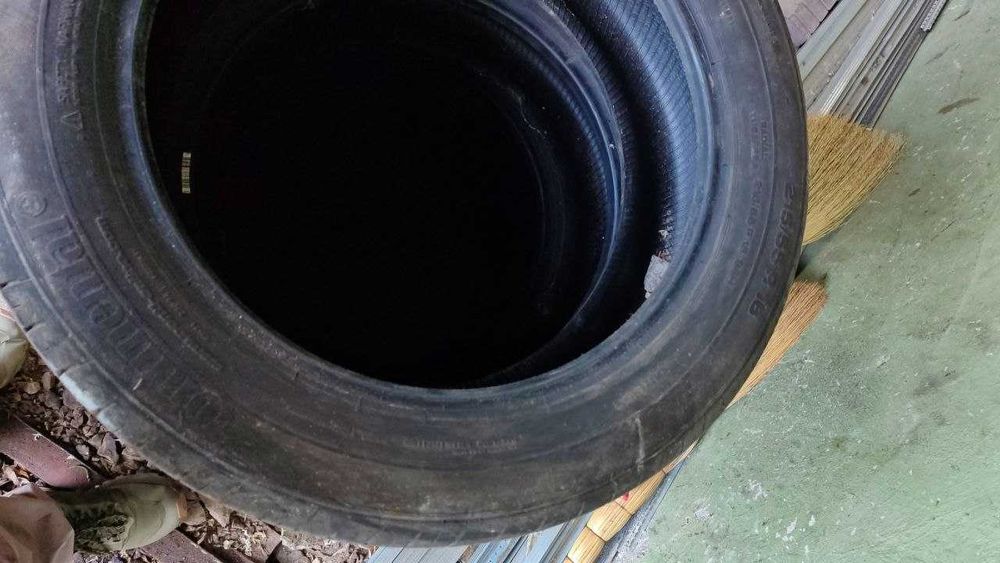 Автошины  Continental 215/55 R18