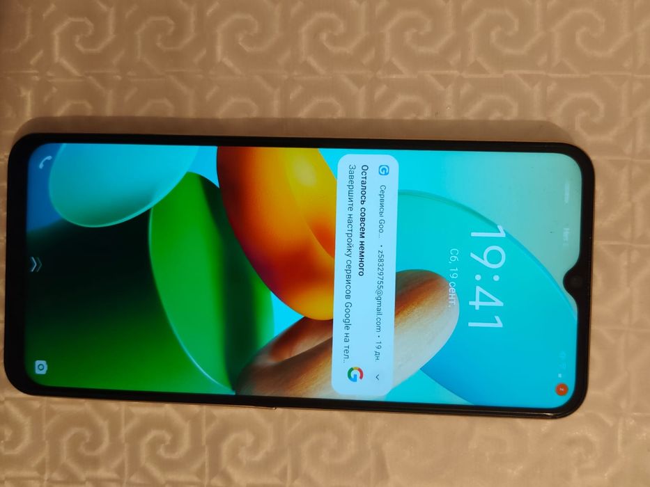 Телефон vivo Y35