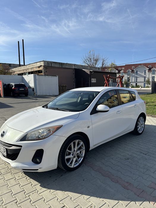 MAZDA 3 2011 — imagine 2
