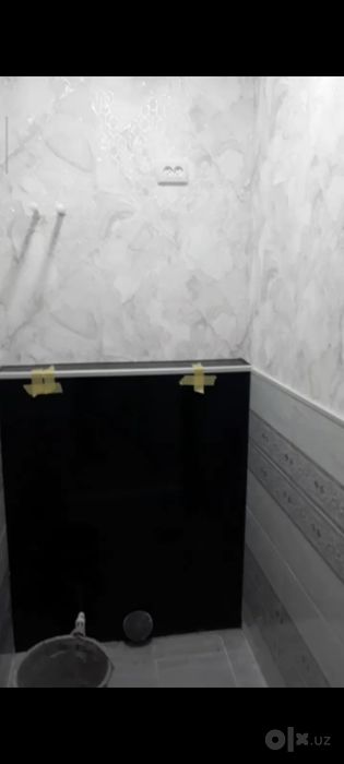 1 Хонали Уй Сотилади ! 13-76-**