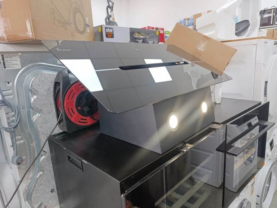 Нова!!! Стъклен аспиратор KOLBE ECCO809SHCM