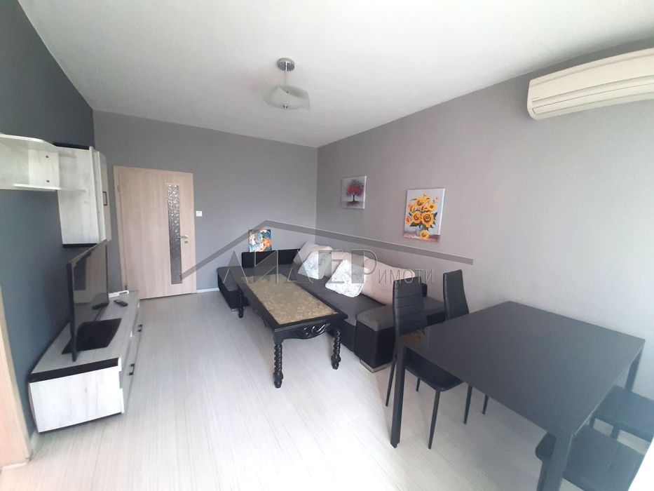 Дава се под наем Тристаен апартамент в Пловдив, Кършияка - 68 кв.м за 418.2 € - Снимка #3