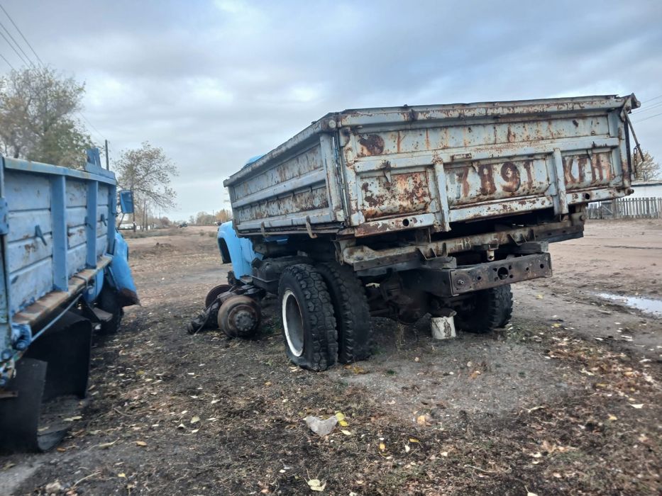 Продам зил 130!!