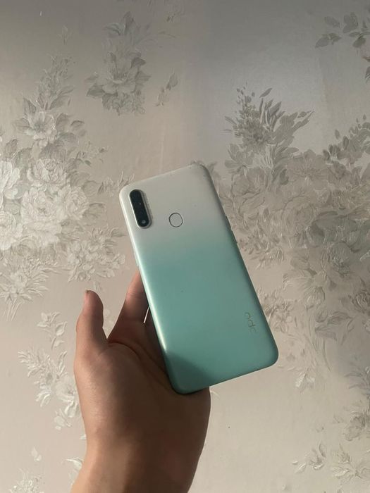 Телефон в хорошем состоянии