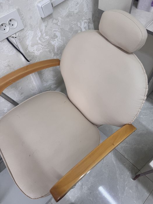 Кресло  для педикюра