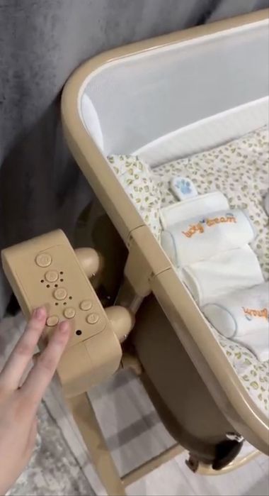 Детская кровать манеж