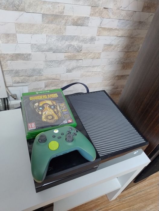 Xbox one /Borderlands/Controller type c