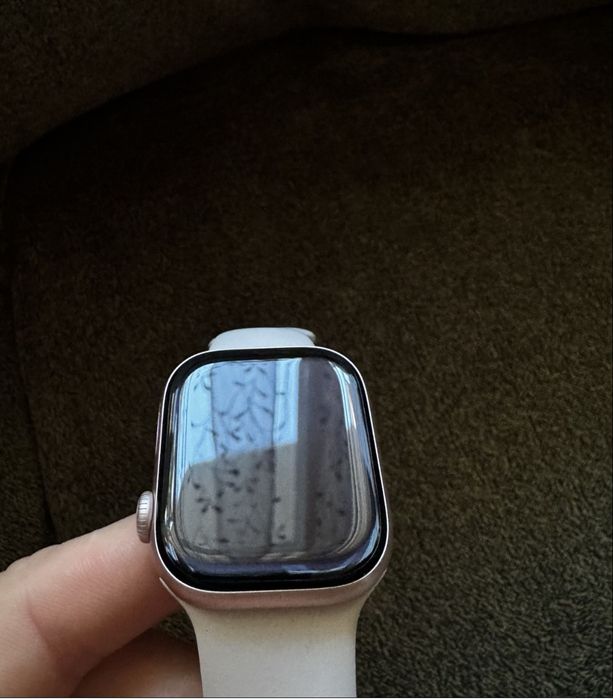 Vând Apple watch seria 10 42mm rozegold