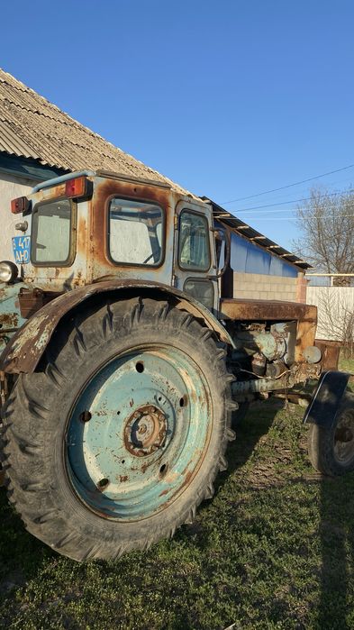 Трактор косилкасымен бірге сатылады