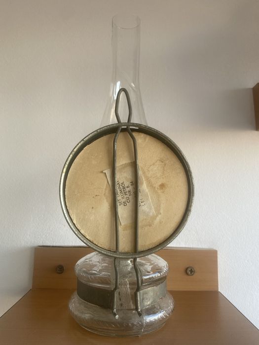 Lampa romaneasca cu oglinda