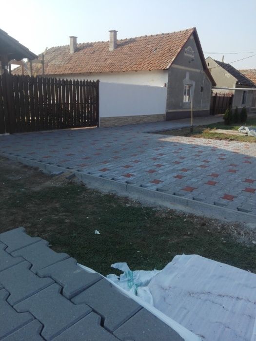 Montatori pavaje Arad.