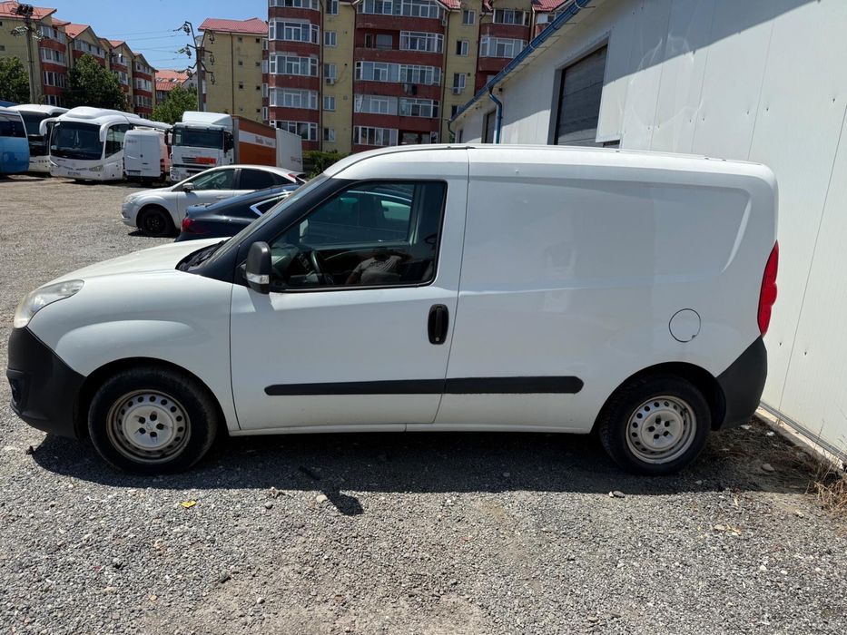 Opel combo pentru dezmembrat