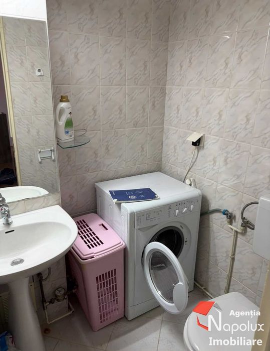 Apartament cu 4 camere de vânzare în Plopilor – 77 mp + 2 balcoane