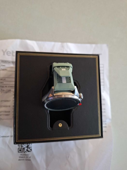 Часовник Huawei GT 6