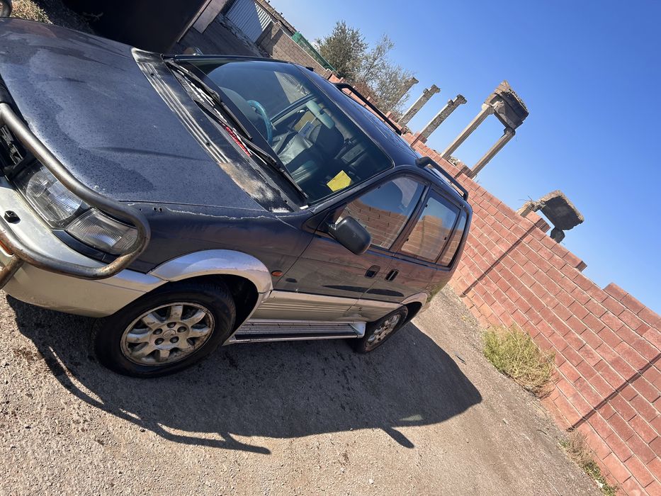 Mitsubishi RVR 2 л