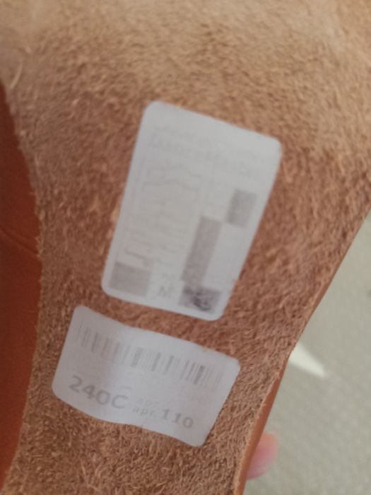 Продам туфли новые