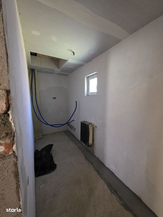 Vand casa la Belis, 800mp teren, la drumu principal, teren drept!