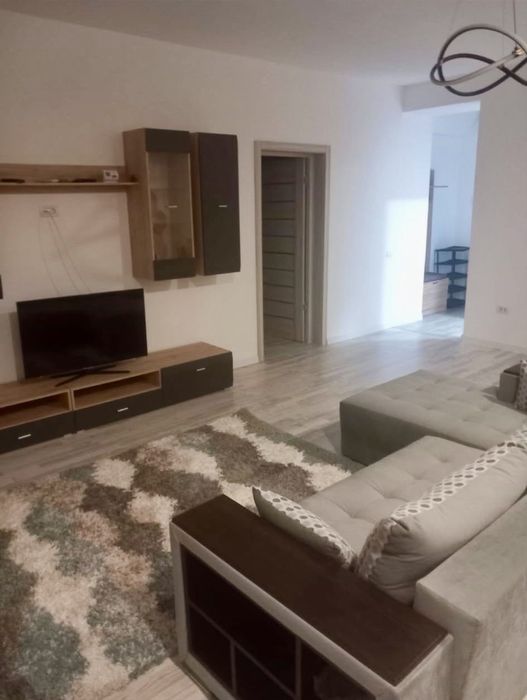 Inchiriez apartament 2 camere 60mp utili, zona campus universitar