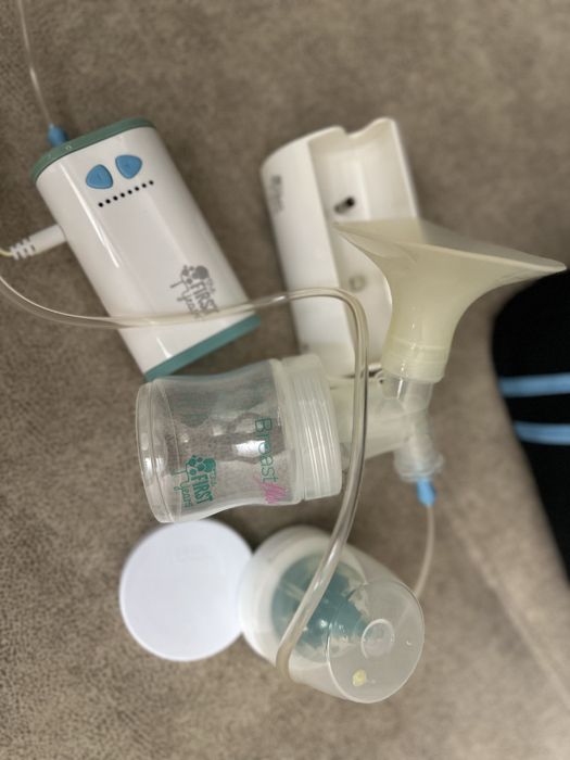 Электрический молокоотсос The First Years Breastflow