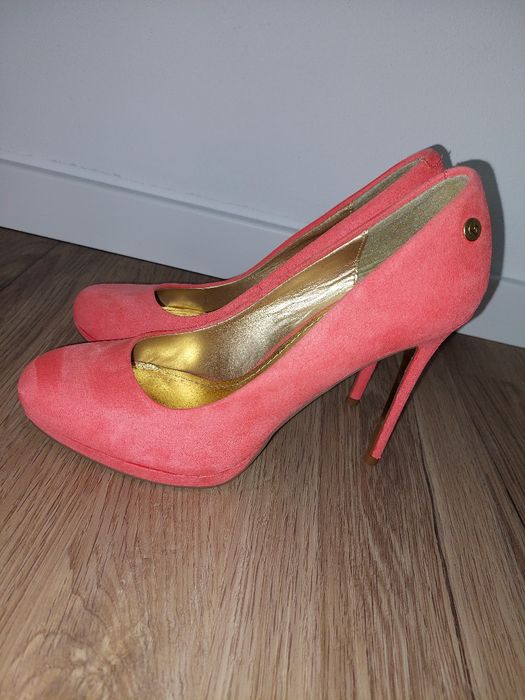 Pantofi mar 38 impecabil