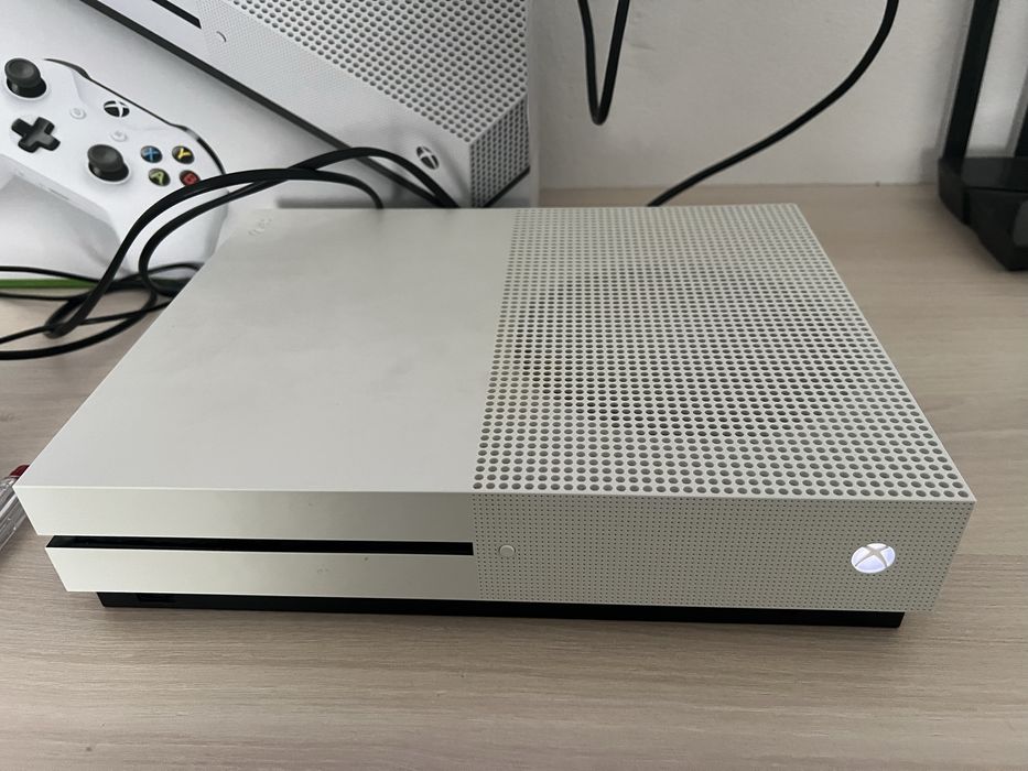 Vand Xbox One S 512 GB