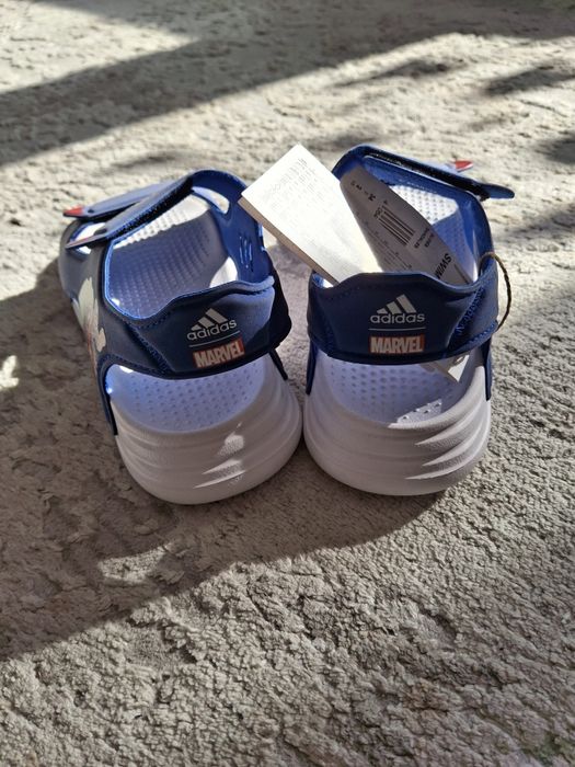 Детски сандали adidas
