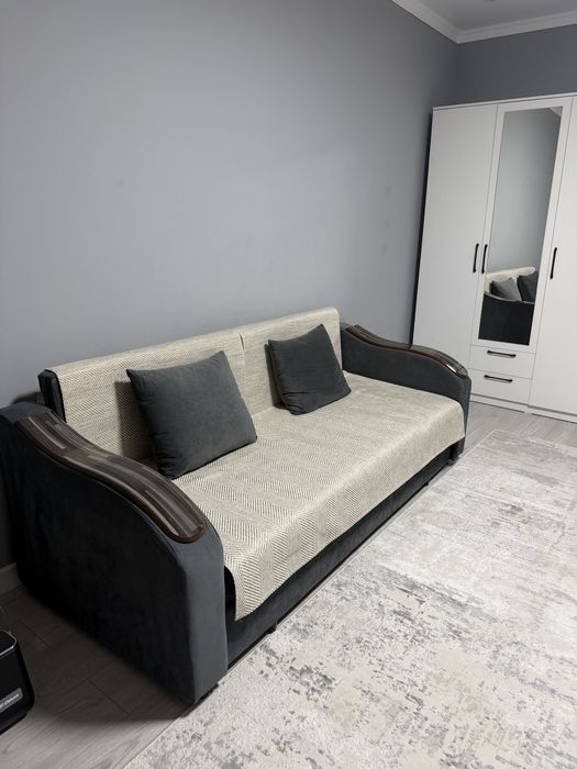 Продам диван в хорошем состоянии б/у