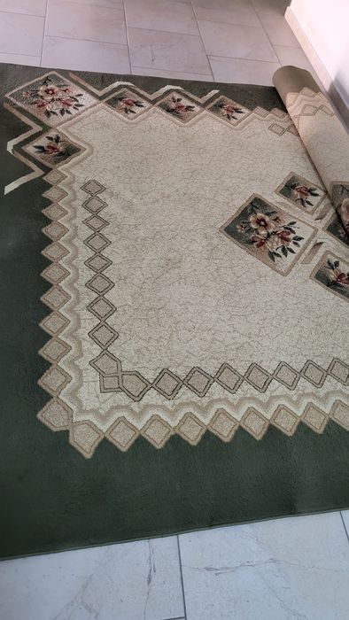 Продаётся бу ковры