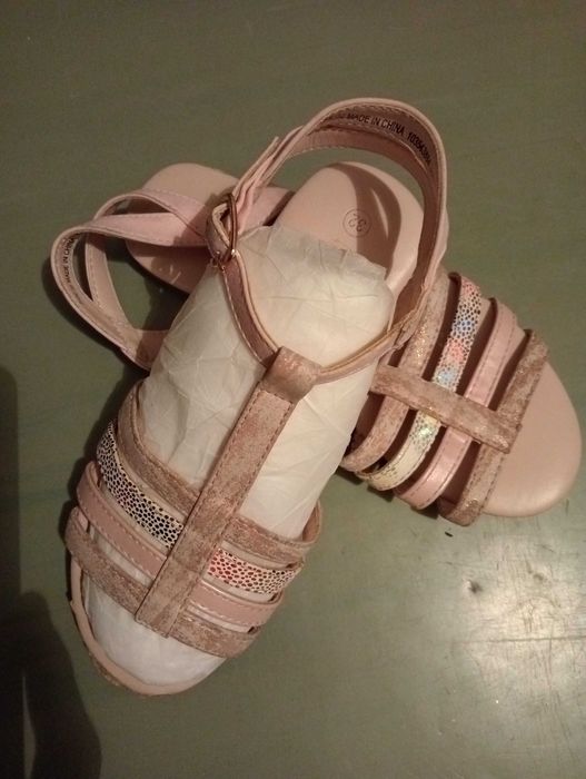 Недорогая обувь для девочек