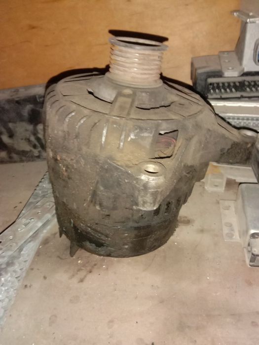 Запчасти бмв е 38