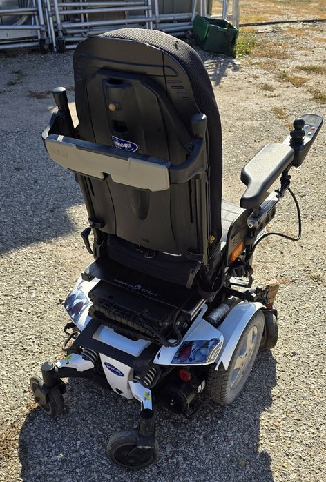 Електрическа инвалидна количка  INVACARE