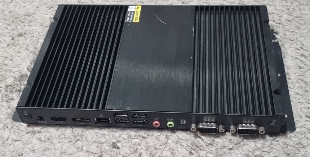 Mini PC Fanless/Pasiv: Intel Core i5 5250u/8GB RAM/SSD 120GB + Alimentator Inclus