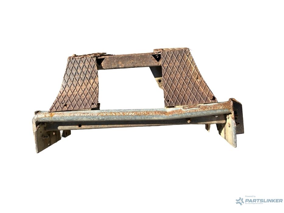 Suport Troliu De Remorcare Electric Fata Toyota Land Cruiser 90 _J9_ 1