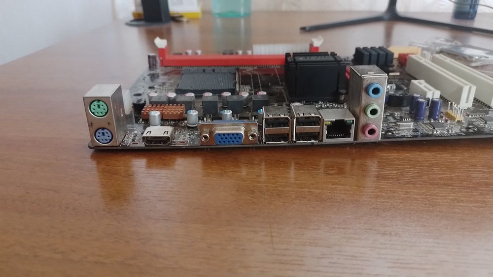 Продам процессор FX-6300 и мат.плату к нему