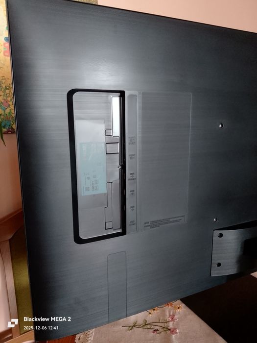 Vând monitor smart Samsung S43BM700UU, la cutie