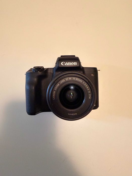 Canon EOS M50 Mark II + EF-M 15-45mm IS STM | 4K | Dual Pixel AF | Vlogging