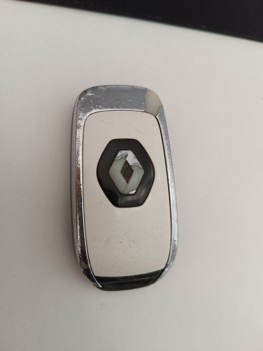Ключ дистанционно рено 3 бутона