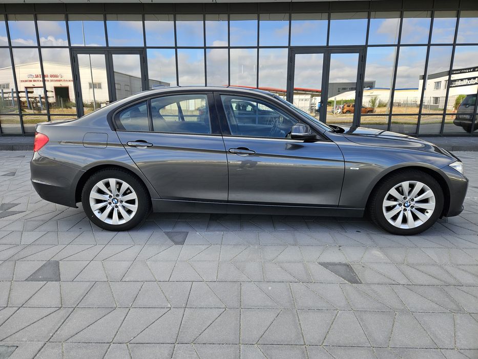 BMW SERIA 3  2.0 diesel 143cp