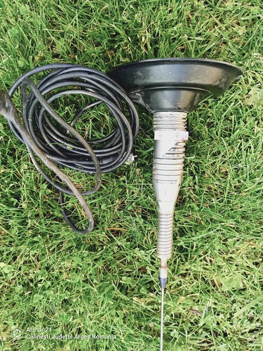 Statie Storm Discovery și antena Storm magnetica