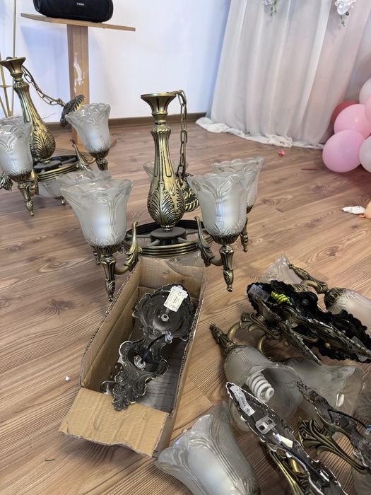 Lampa candelabru lustra vintigi