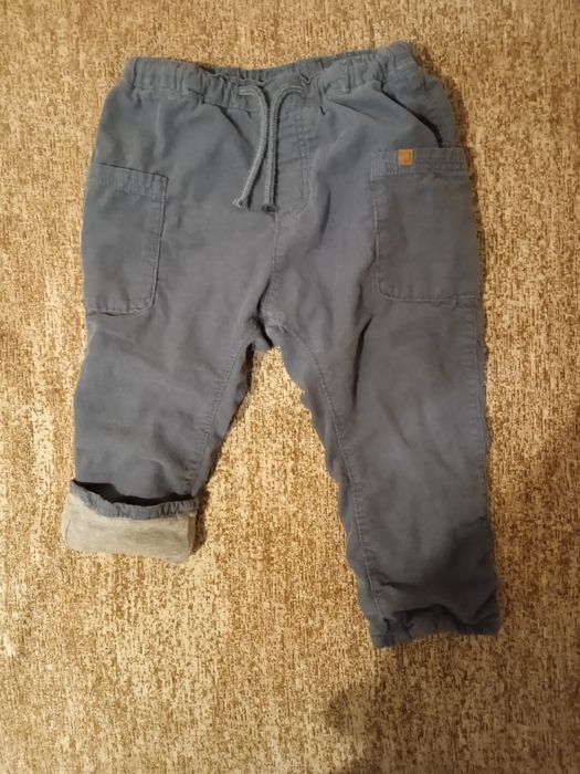 Продам отличные,детские брюки-2 шт.