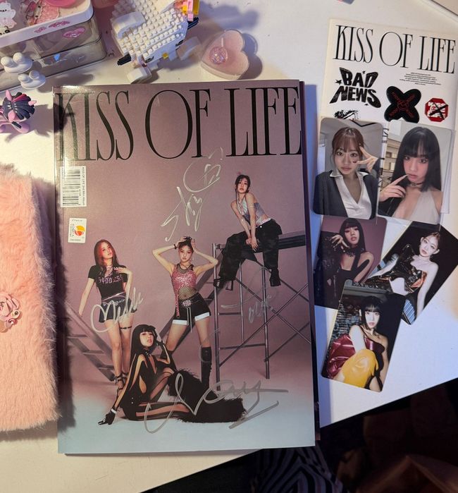 Album semnat Kiss of life ot4