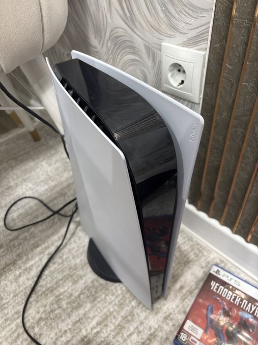 Плестейшен 5 В подарок игра