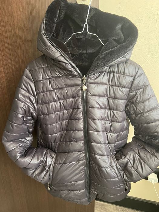 Двулицево зимно яке чисто ново