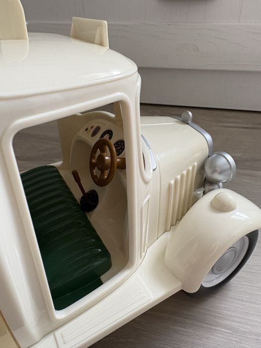 Familii Sylvanian Ambulanta